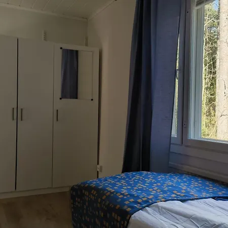 Lumi & Luonto - Private In A 100 Sqm 3-br House With Shared Common Areas *