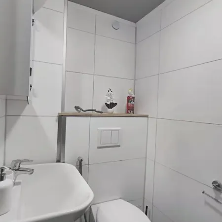 Lumi & Luonto - Private In A 100 Sqm 3-br House With Shared Common Areas Alloggio in famiglia