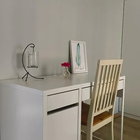 Homestay Lumi & Luonto - Private In A 100 Sqm 3-br House With Shared Common Areas *