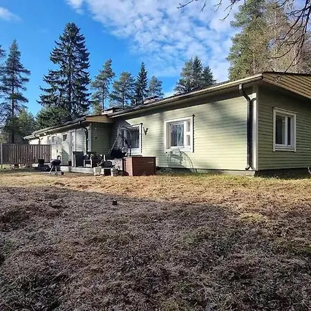 Lumi & Luonto - Private In A 100 Sqm 3-br House With Shared Common Areas Homestay *