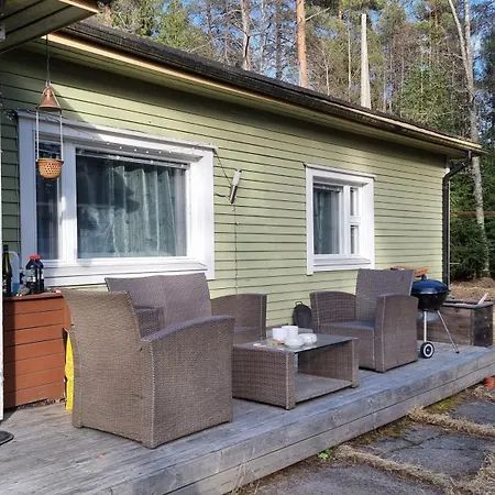 Homestay Lumi & Luonto - Private In A 100 Sqm 3-br House With Shared Common Areas *