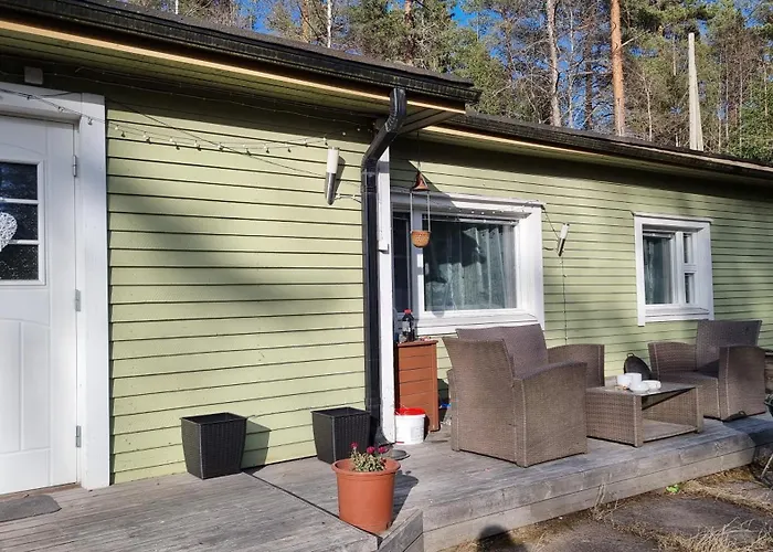 Kwatera prywatna Lumi & Luonto - Private In A 100 Sqm 3-br House With Shared Common Areas Oulu