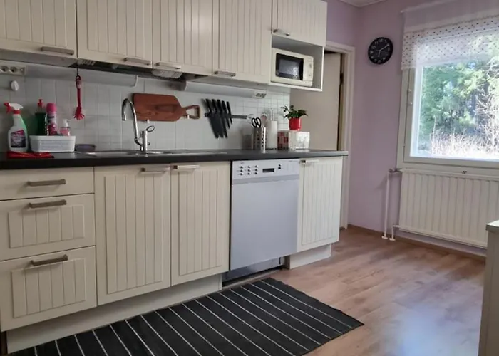 Lumi & Luonto - Private In A 100 Sqm 3-br House With Shared Common Areas Kwatera prywatna *